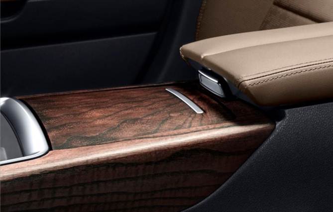 巴斯特的极致天窗工艺冰球突破豪华版遇见伟(图7)