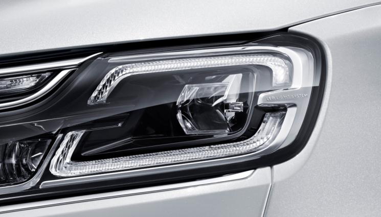 巴斯特的极致天窗工艺冰球突破豪华版遇见伟(图13)